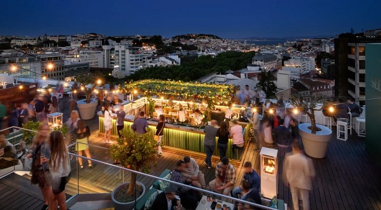 sky bar / seen lisboa