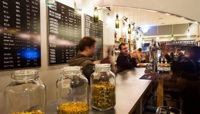 Catraio Craft Beer Shop porto Cerveja no Catraio Beer Porto